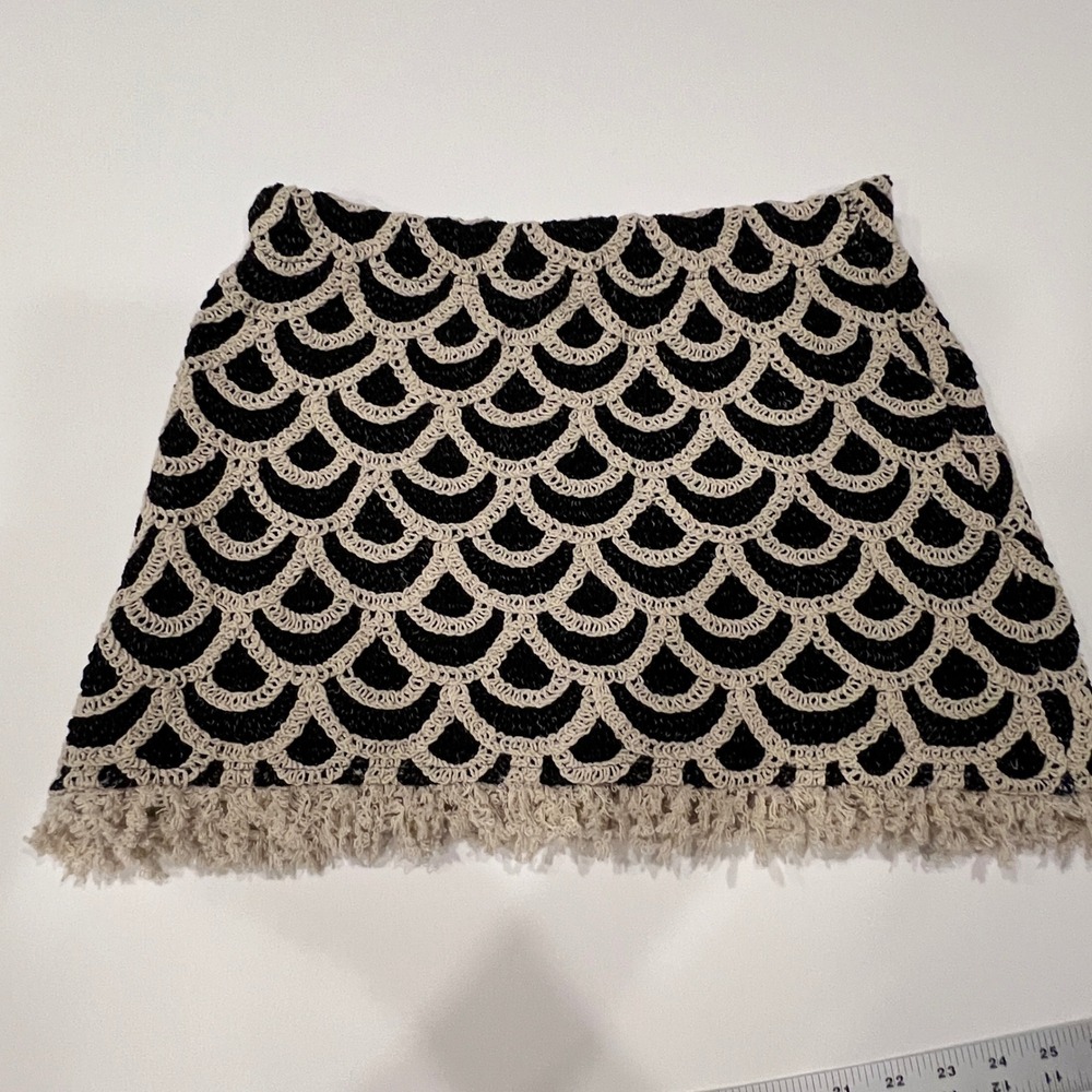 Mango MNG Crochet Scallop Mini Skirt Black Cream Fringe Boho Festival Size M